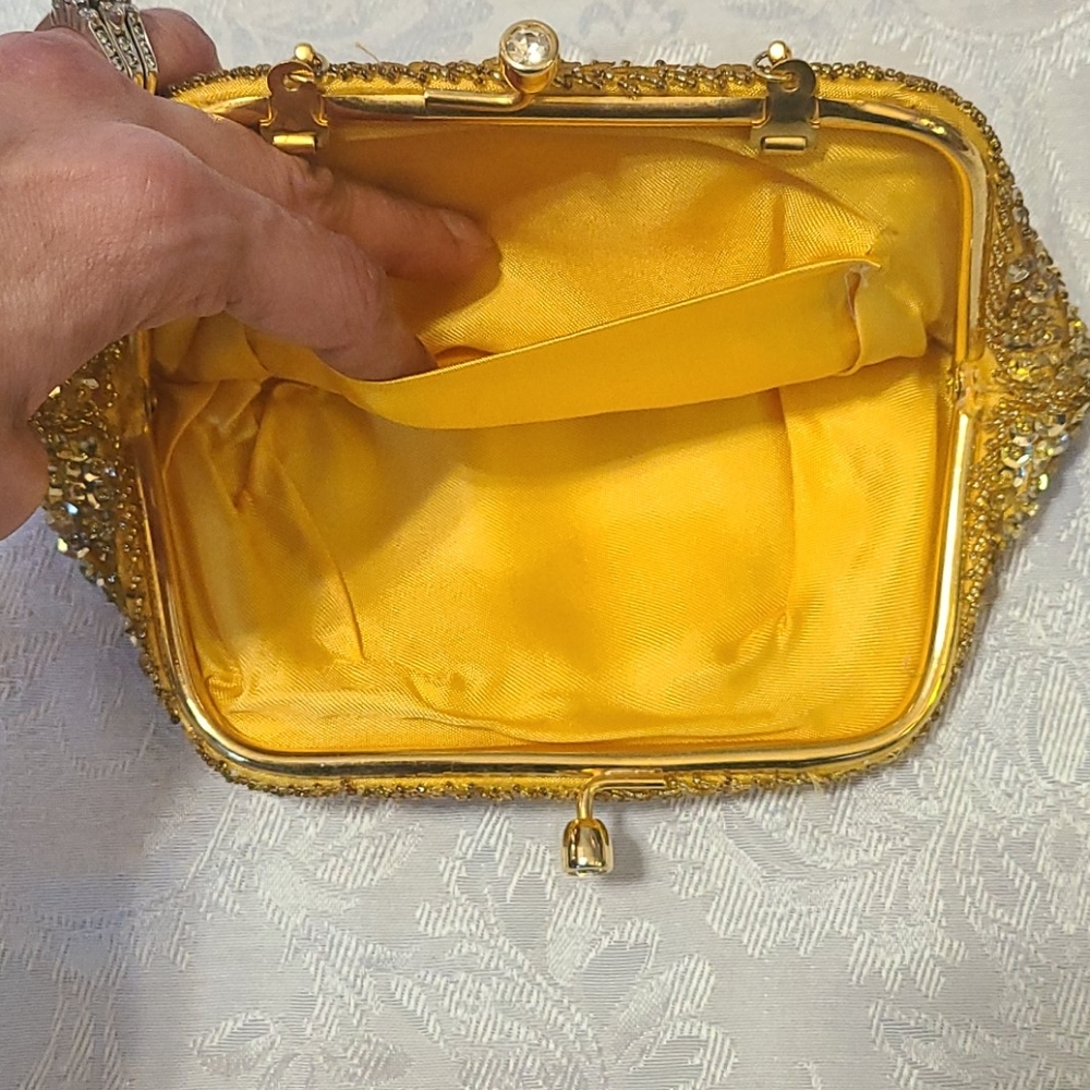 Gorgeous VTG Beaded Bag - Picture 10 of 16